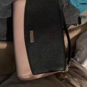 Kate spade blush /black crossbody w/ chain